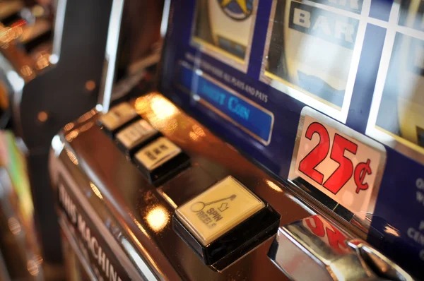 Habanero baccarat table interface showing live dealer, betting options, and real-time action